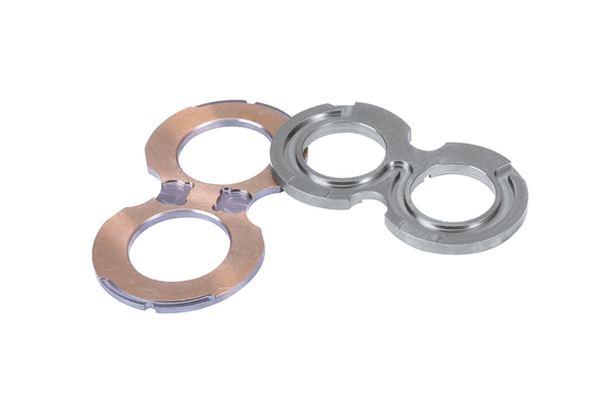 comprar Las piezas hidráulicas adaptan moler bimetálico del CNC de la placa empujada de la bomba Fabricación en línea